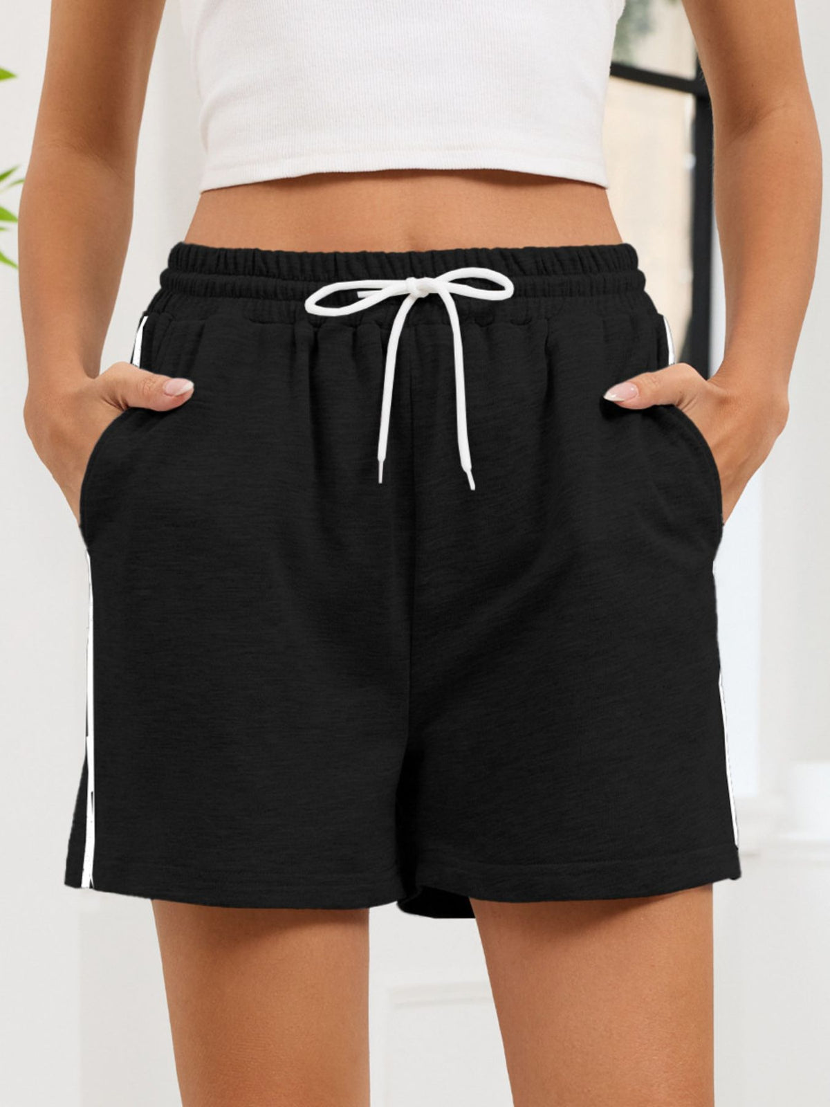 Striped Trim Drawstring Shorts