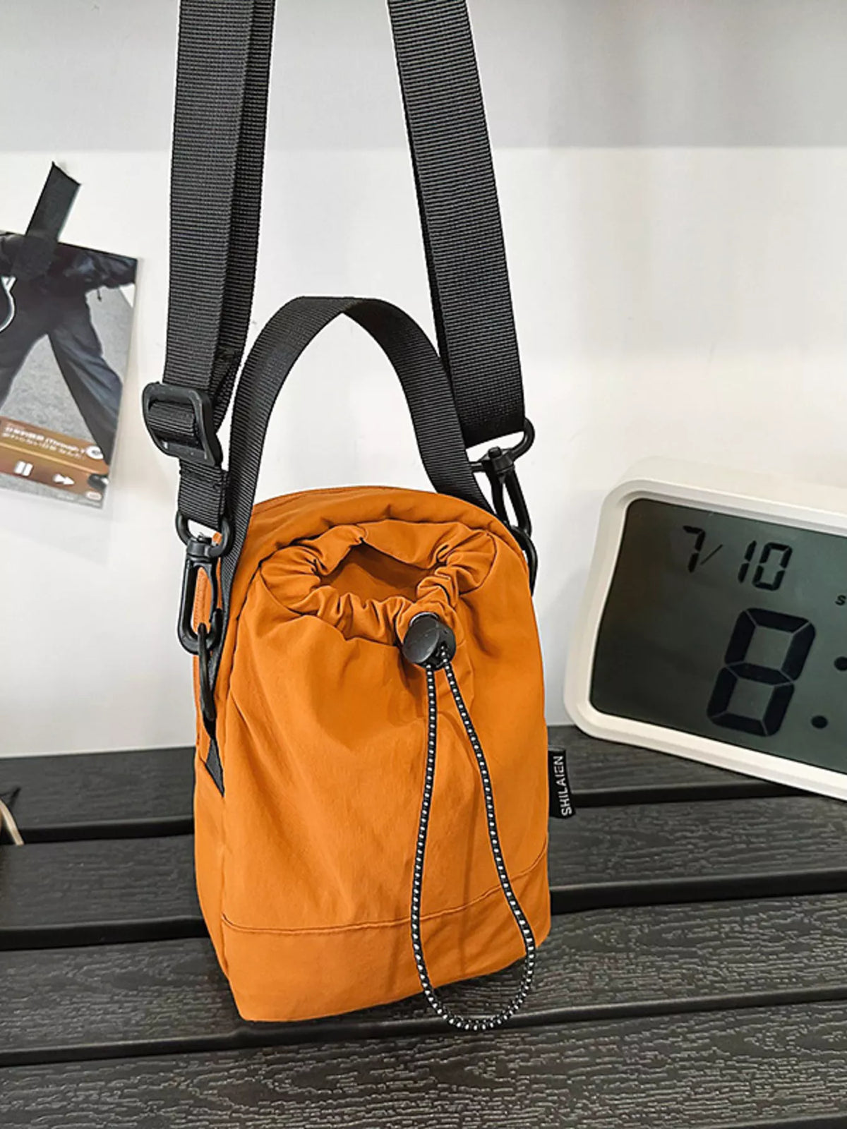 Drawstring Closure Lightweight Shoulder Bag