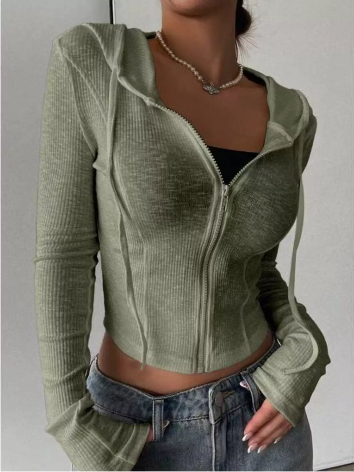 Ribbed Knit Cropped Zip-Up Outerwear
