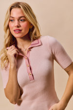 SO ME Contrast Collar Stretchy Rib Knit Short Sleeve Top