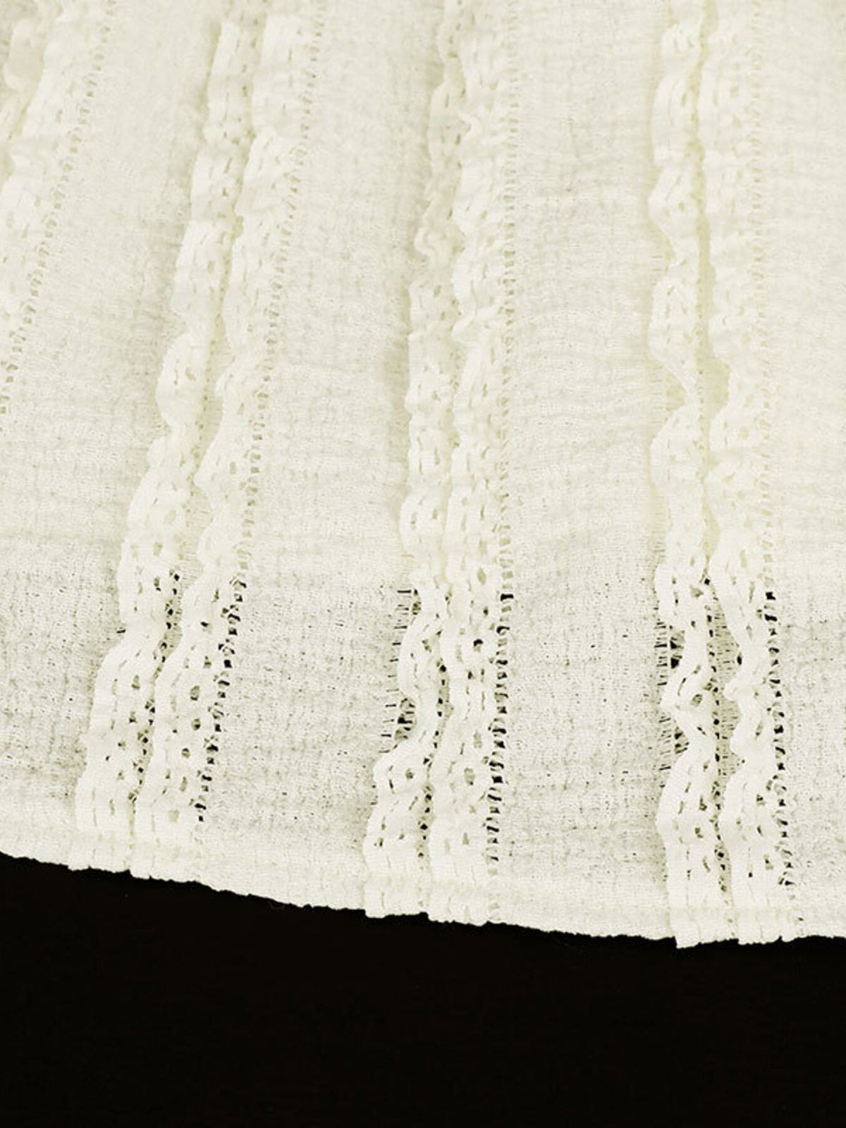 Textured Sweetheart Neck Cami