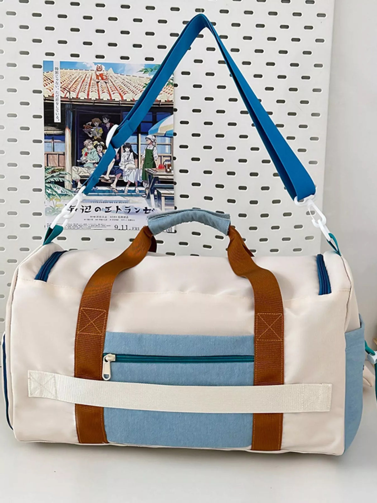 Multi-Pocket Nylon Duffel Bag