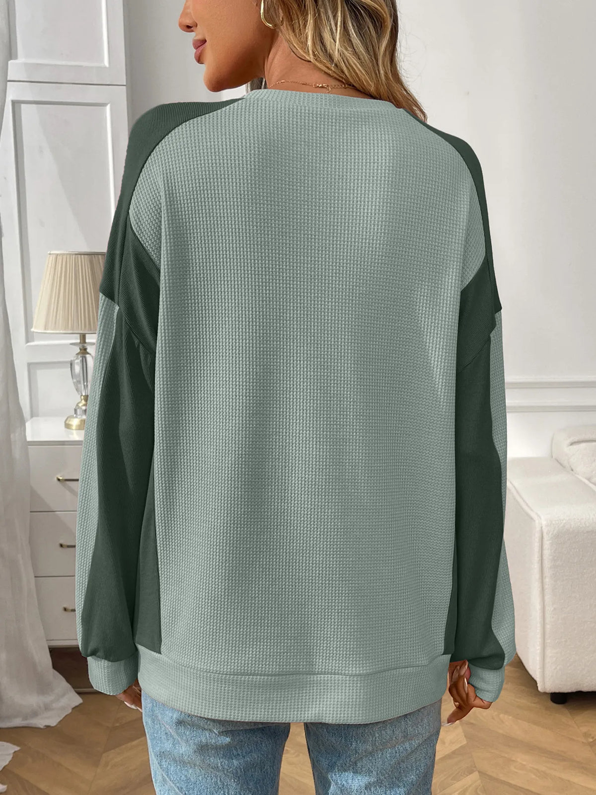 Color Block Long Sleeve Sweatshirt