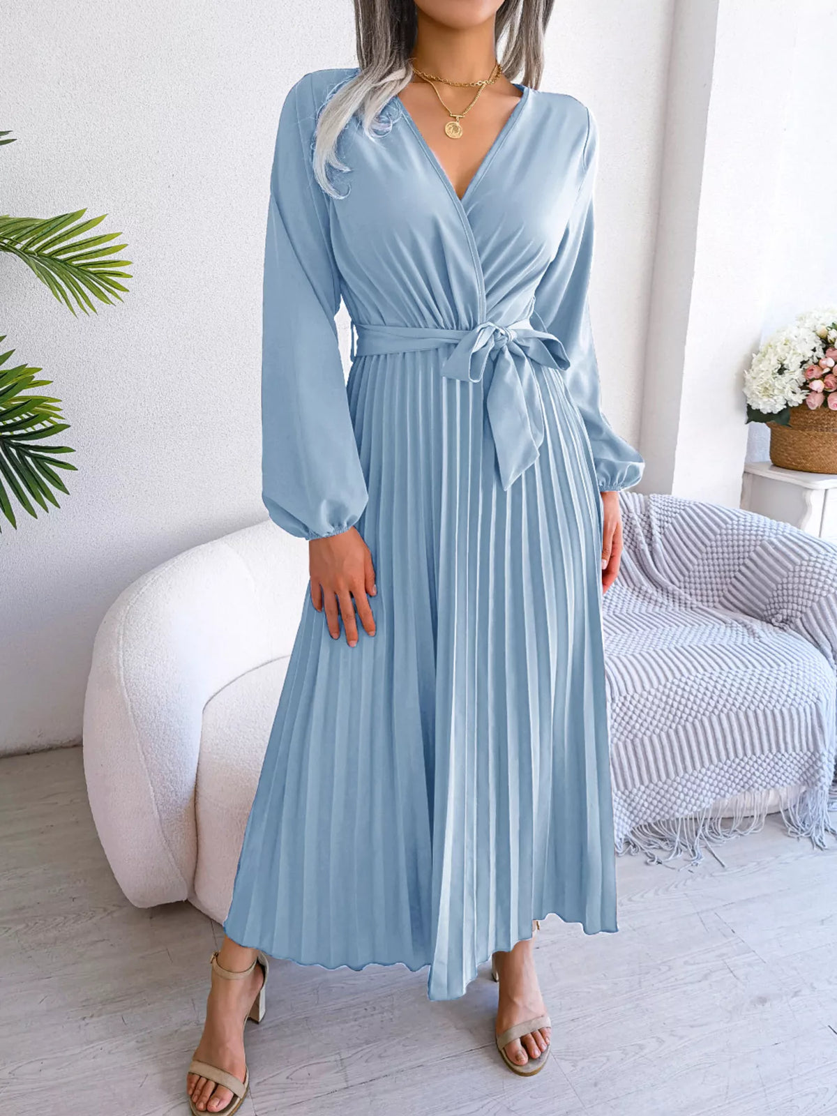Elegant Pleated Front Tie Long Sleeve Dress