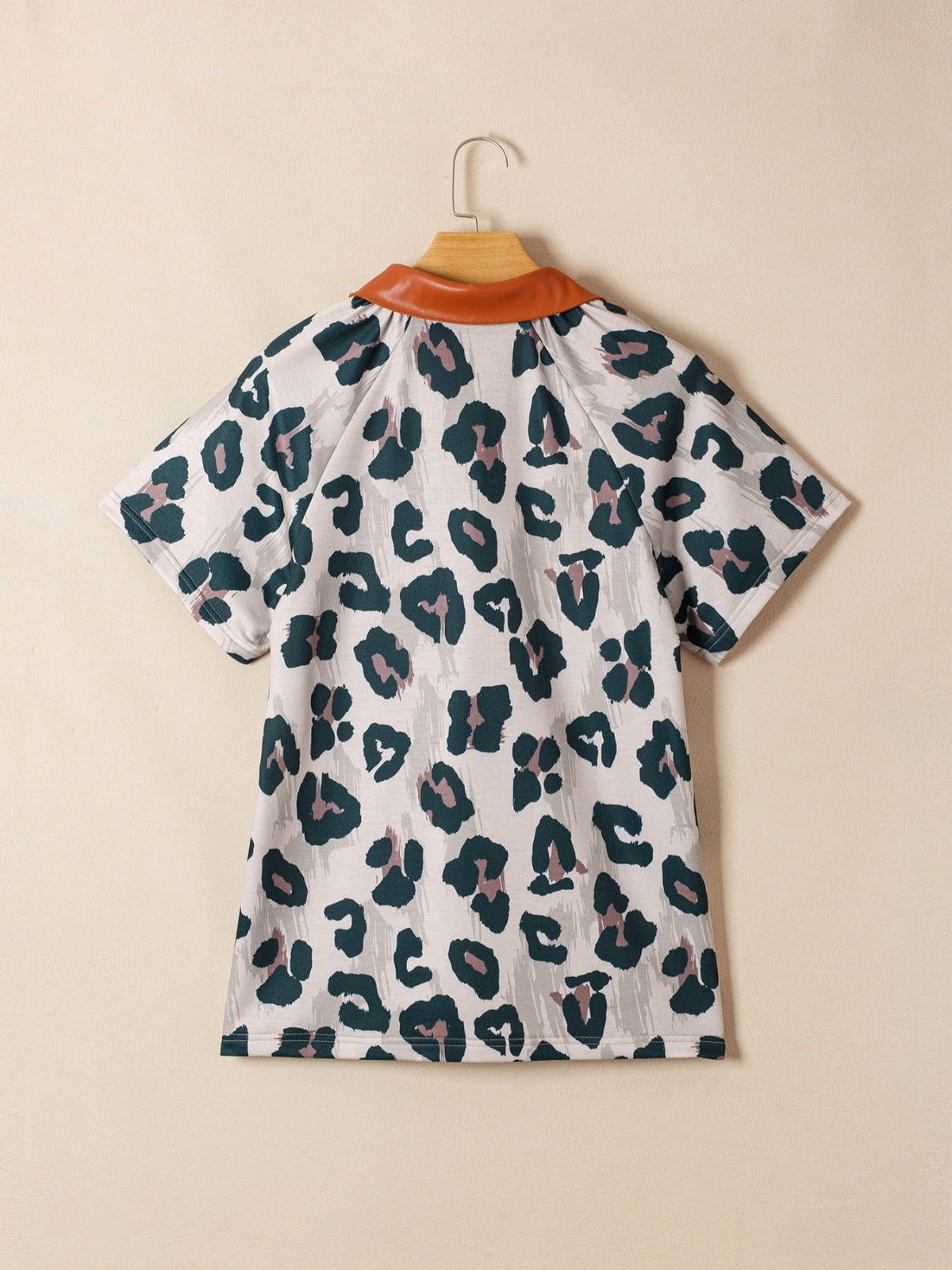 \Leopard Print Button Contrast Collared Short Sleeve Blouse