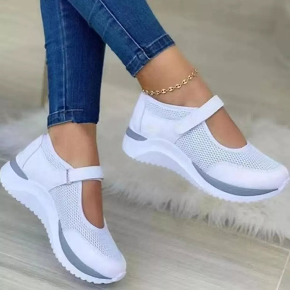 Round Toe Mesh Slip-Ons