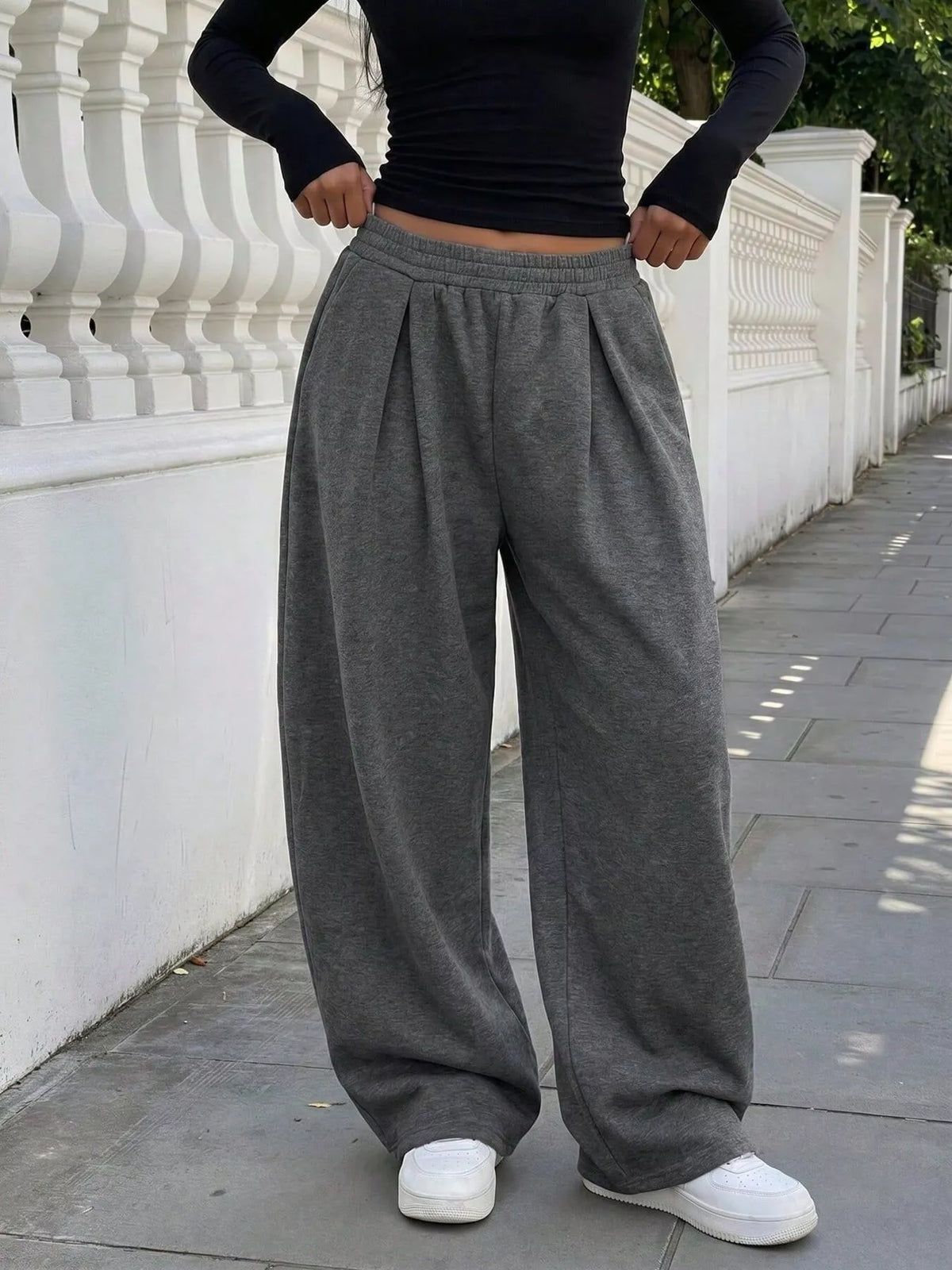 Elastic Waist Wide-Leg Sweatpants