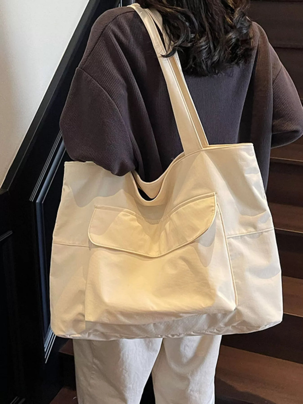 Lightweight Nylon Shoulder Bag