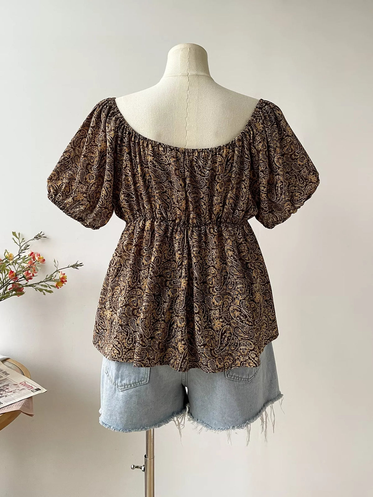 Plus Size Paisley Print Short Sleeve Blouse