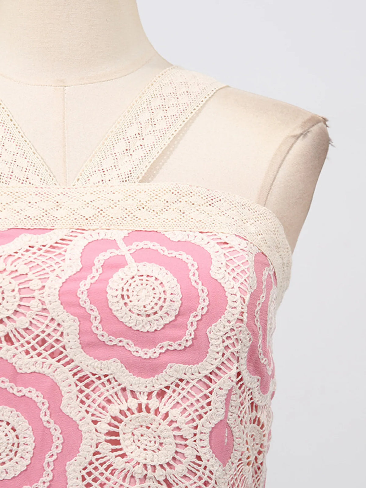 Lace Sleeveless Tiered Midi Dress