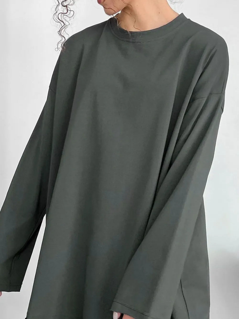 Round Neck Long Sleeve Oversized T-Shirt
