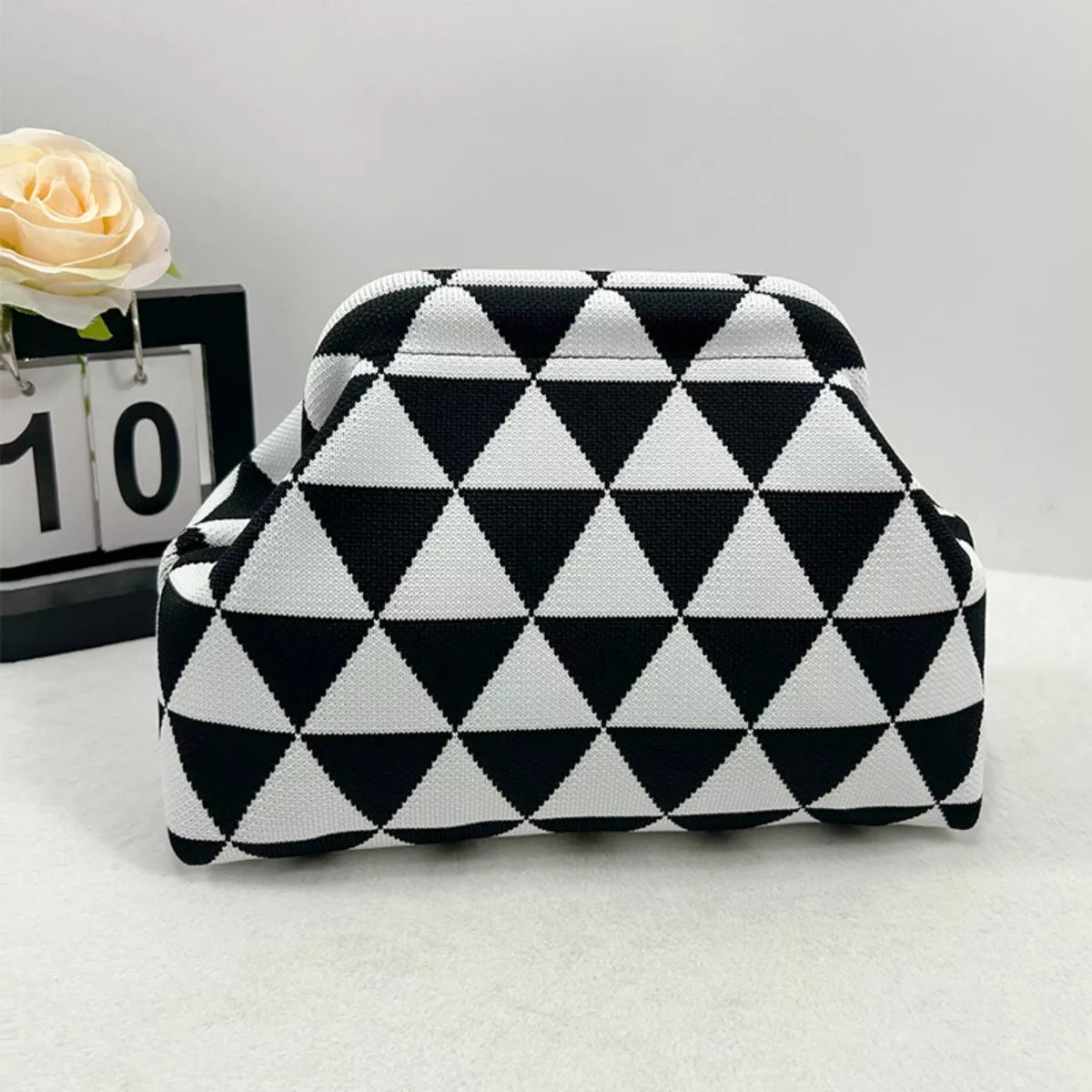 Portable Contrast Knit Clutch