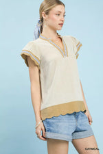 Umgee Contrast Scallop Trim Top