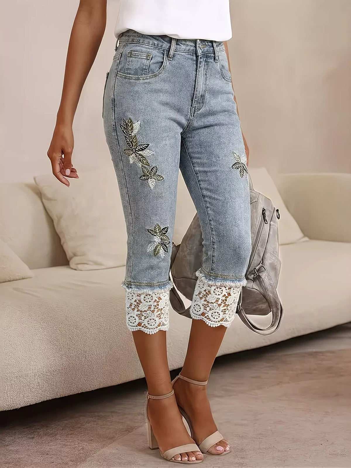 Lace Trimmed Capri Jeans