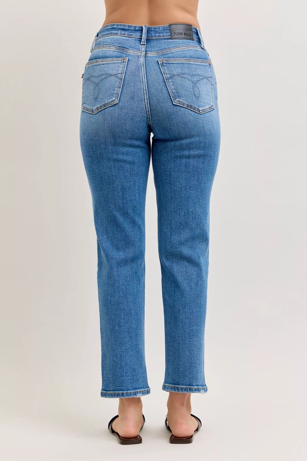 Judy Blue High-Waisted Straight-LegJeans