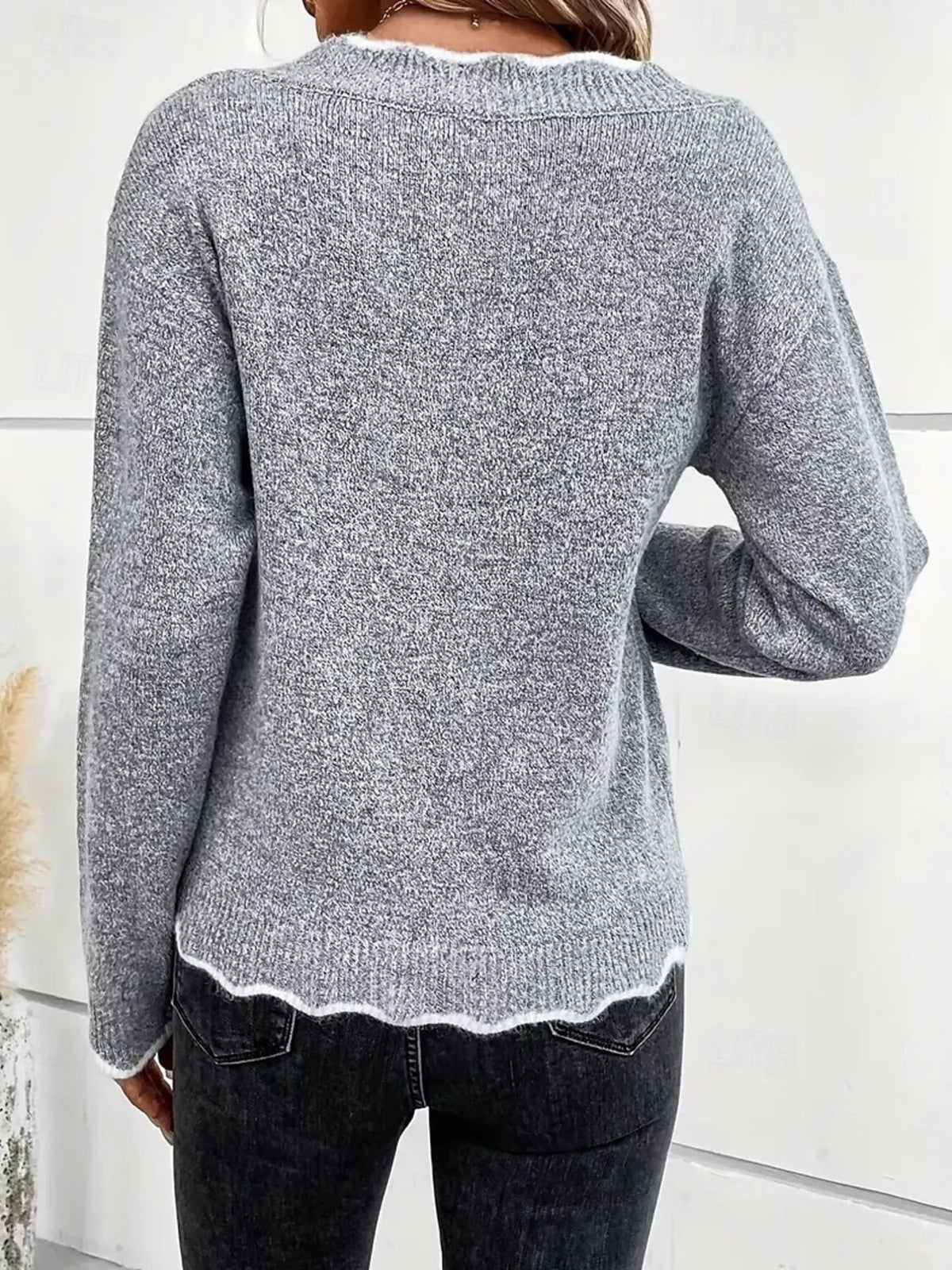 Contrast Trim V-Neck Sweater
