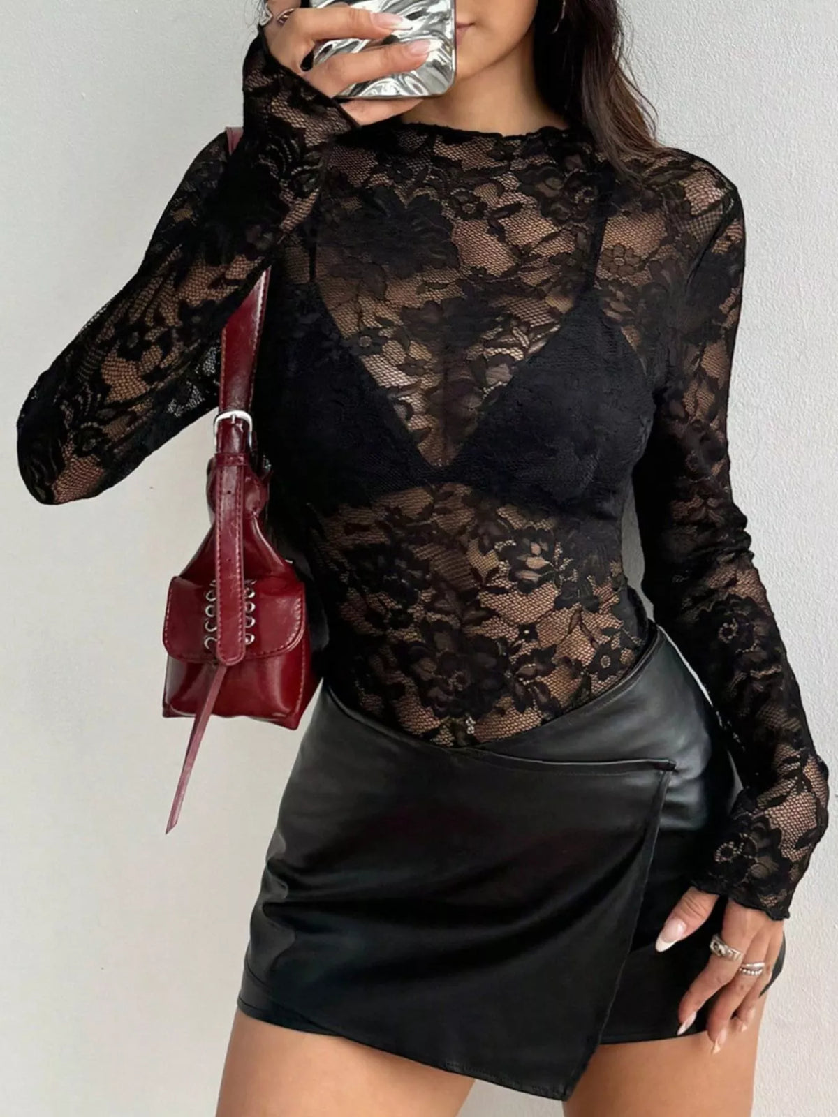 Elegant Floral Lace Long Sleeve Top