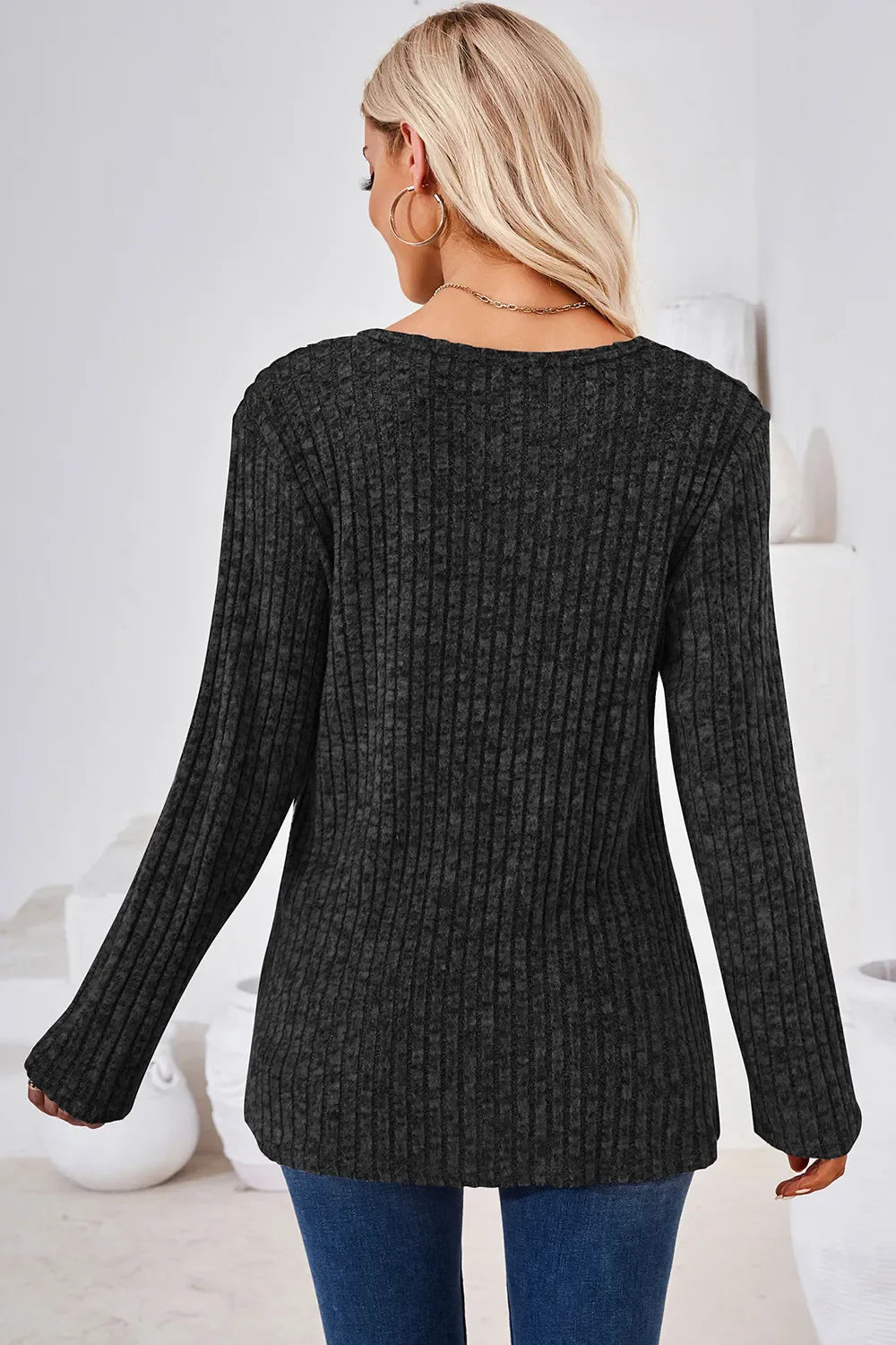Round Neck Long Sleeve T-Shirt