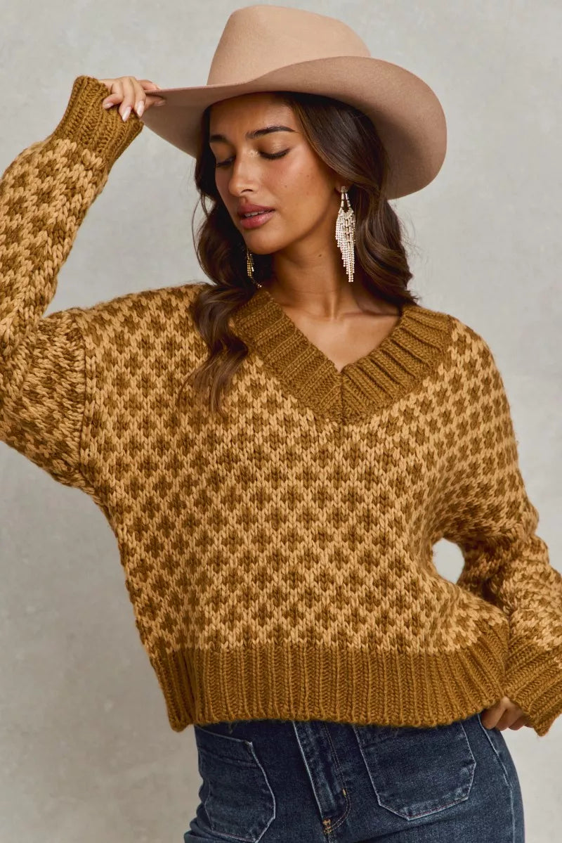 SO ME Color Block Textured Christmas Sweater V Neck Top