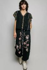 POL V-Neck Floral Ruffle Sleeve Blouse