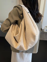 Large Capacity Casual Shoulder Bag