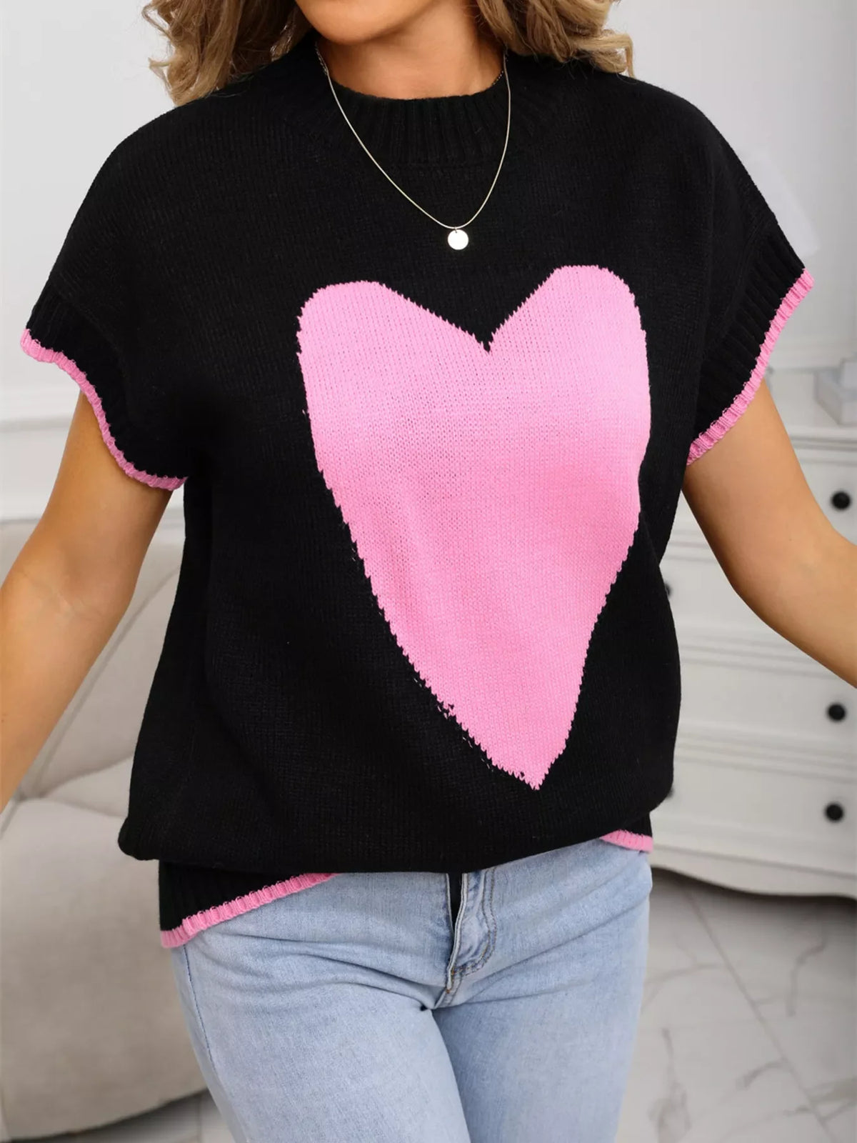 Valentine's Day Heart Graphic Short Sleeve Sweater