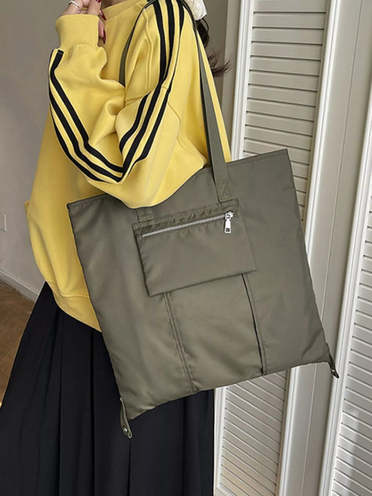 Casual Lightweight Nylon Shoulder Bag
