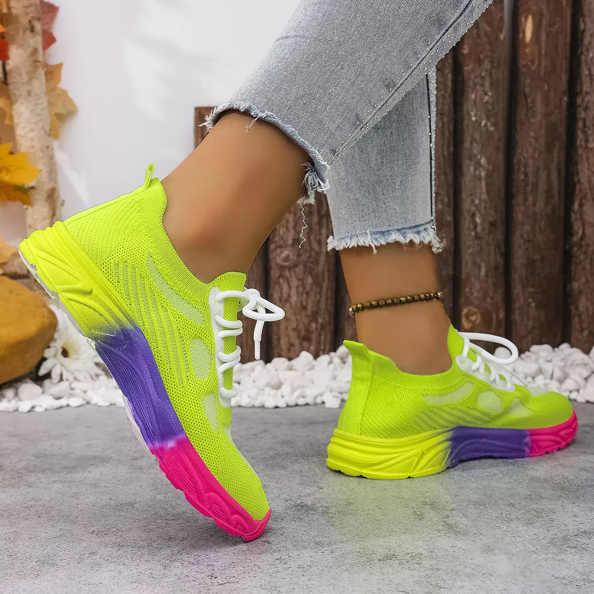 Lace Up Round Toe Sneakers