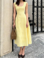 Sleeveless Scoop Neck A-Line Midi Dress