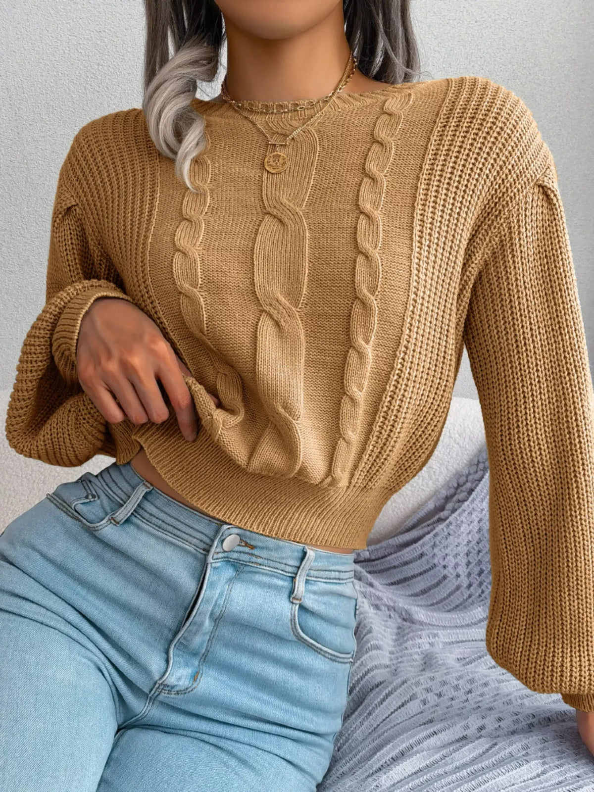 Cable Knit Round Neck Cropped Sweater