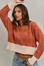 SO ME Chenille Cable Knit V Neck Contrast Cropped Sweater