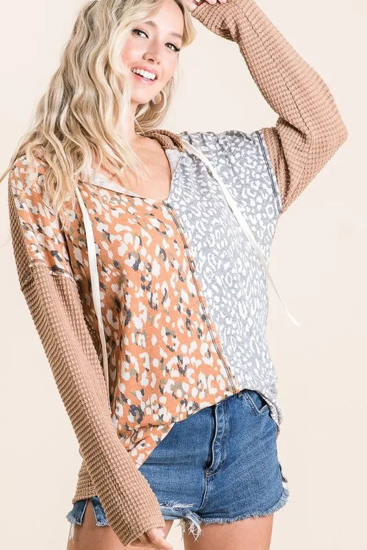 BiBi Popcorn Waffle Knit Hoodie with Print Block Front