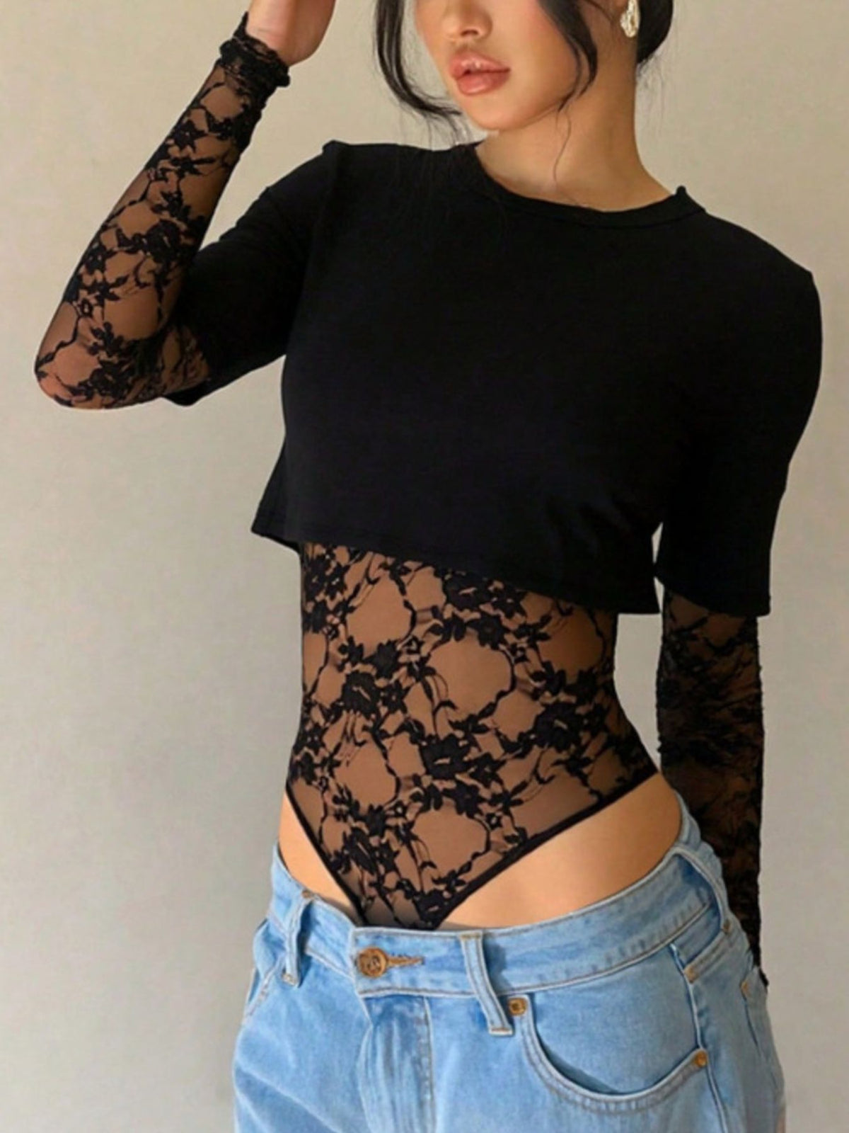 Lace Patchwork Round Neck Bodysuit