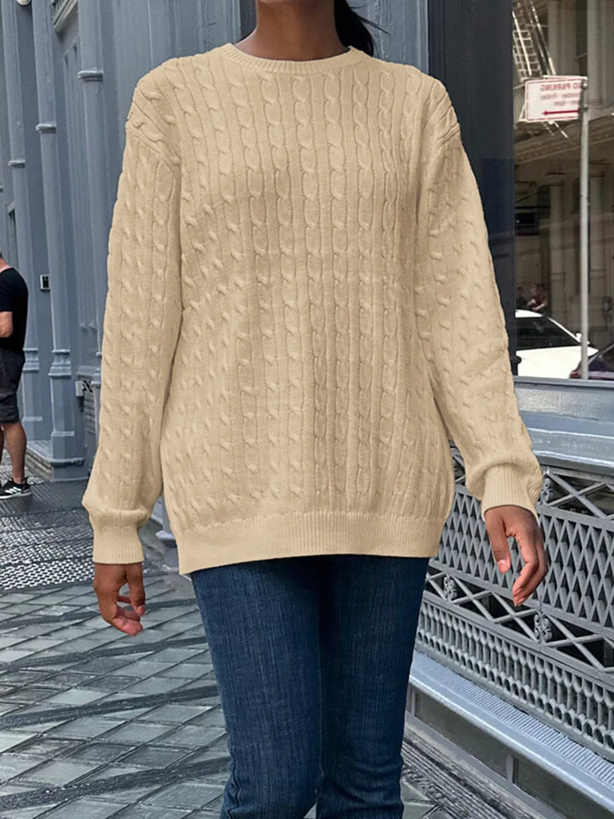 Cable-Knit Round Neck Pullover Sweater