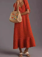 Textured Sweetheart Neck Short Sleeve Dress