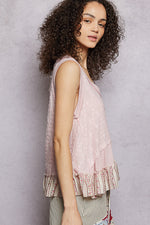 POL Floral Print V-Neck Textured Tank