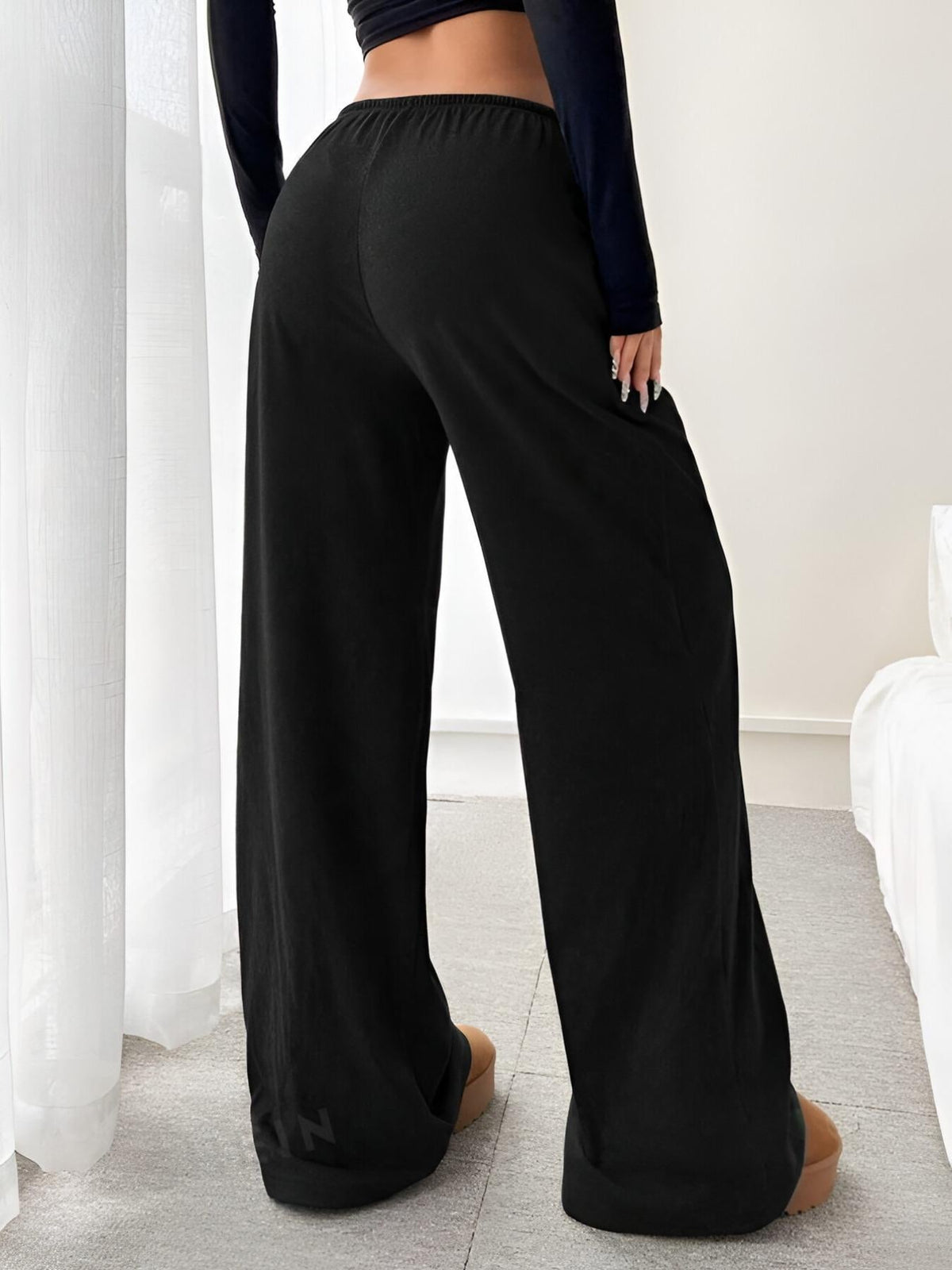 Relaxed Fit Drawstring Pants
