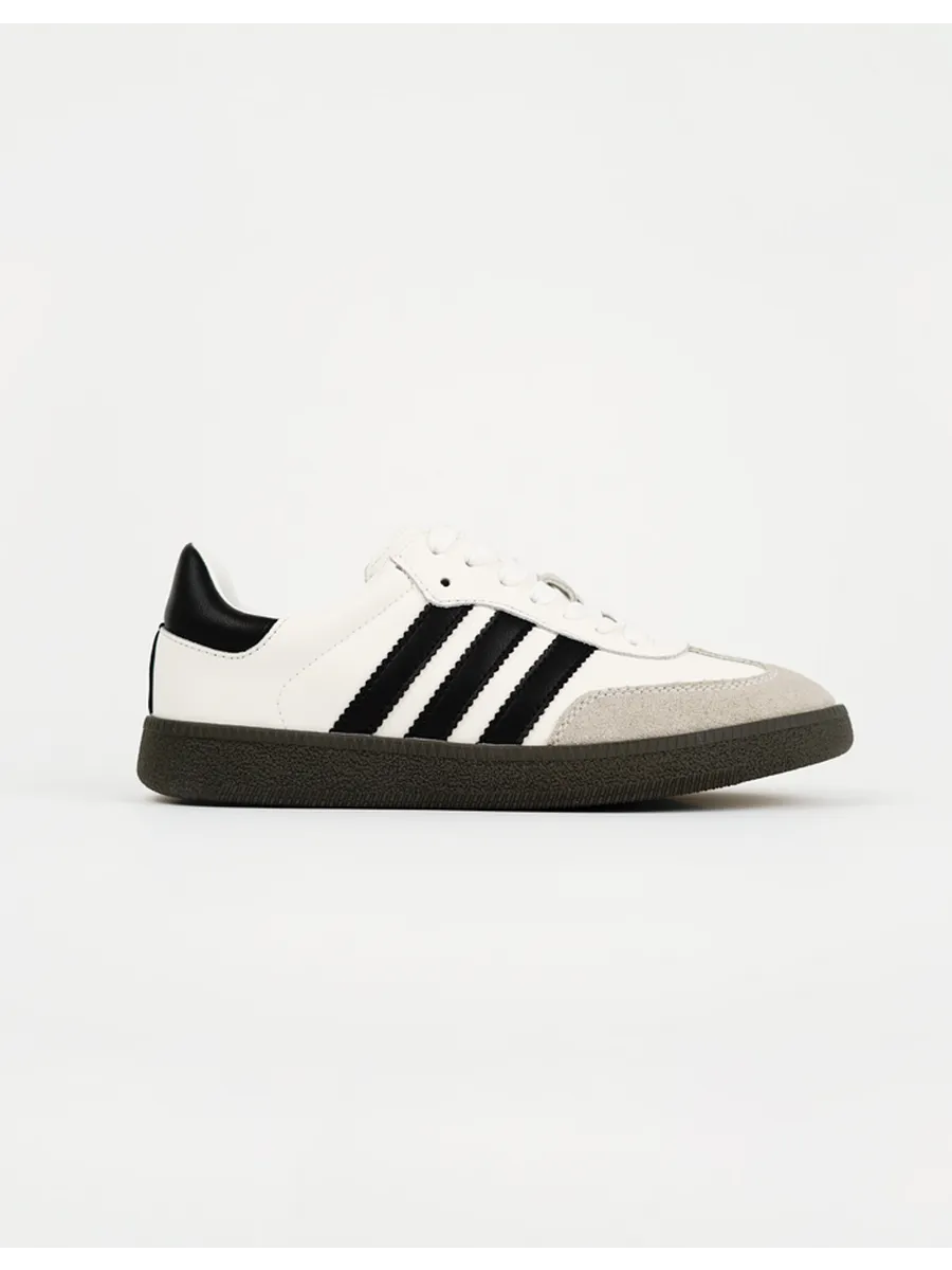 Cindy Sneakers: Classic Comfort for Everyday Style