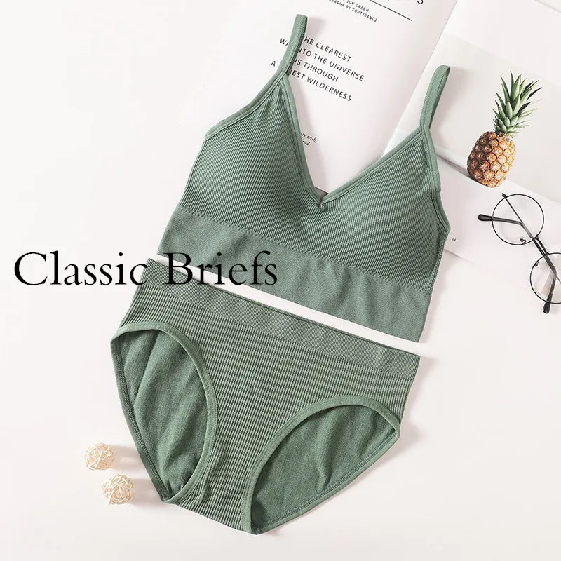 4pcs/set Women Underwear Set Active Wear Bra Top Female U Back Sports Bra And Panties Set G-String Thongs Sexy Lingerie