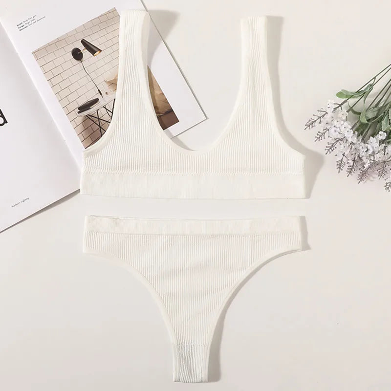 Women Seamless Bra And Panties Set Wire-Free U-Neck Small Cup Push-Up Bra Low-Rise Thongs Sexy Lingerie Female Underwear Set