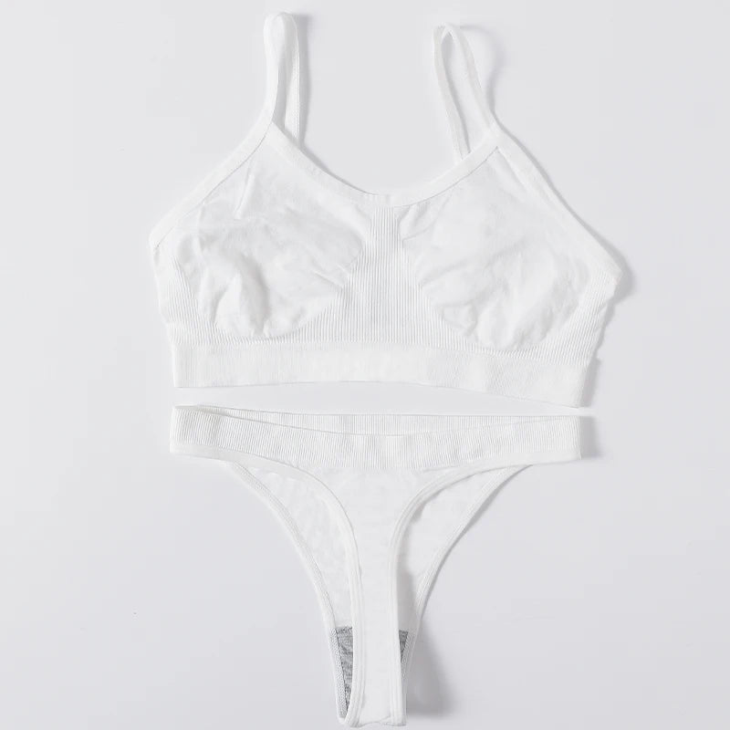 Women Seamless Bra And Panties Set Low Waist Thongs Female Comfort Non-wire Brassiere Sports Ribbed Underwear Set Sexy Lingerie