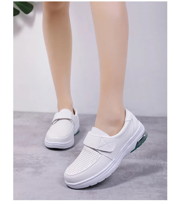 Platform White Shoes Women Casual Comfortable Light Nurse Work Shoes Fashion Slip on Non-slip Loafers Chaussure Femme