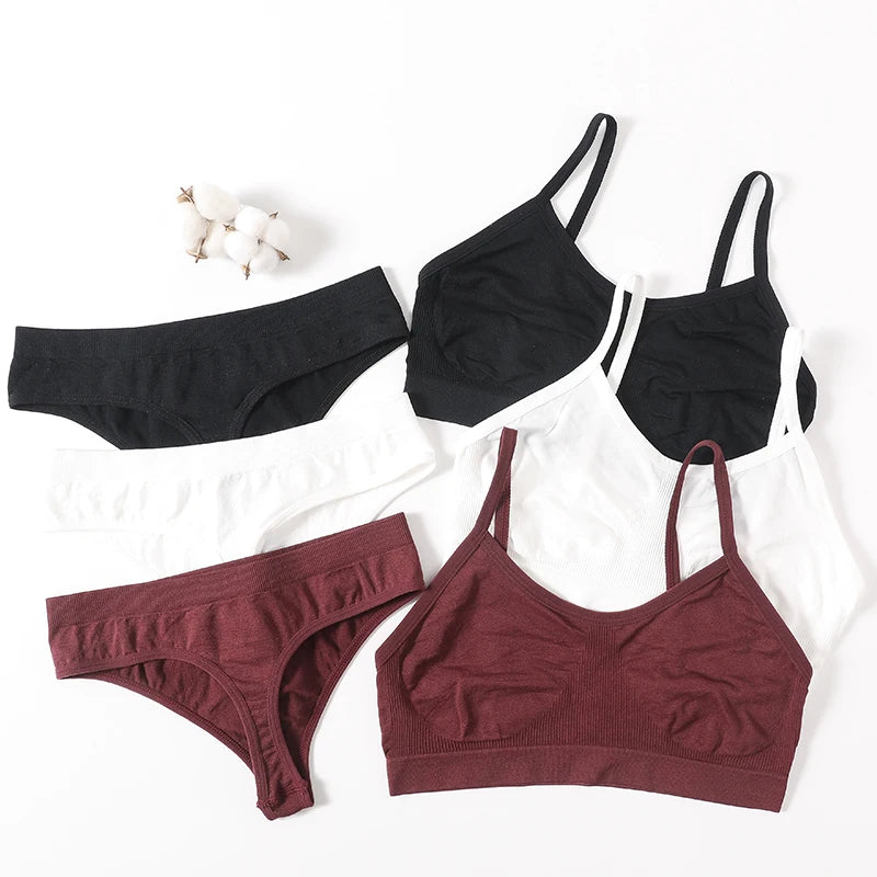 Women Seamless Bra And Panties Set Low Waist Thongs Female Comfort Non-wire Brassiere Sports Ribbed Underwear Set Sexy Lingerie