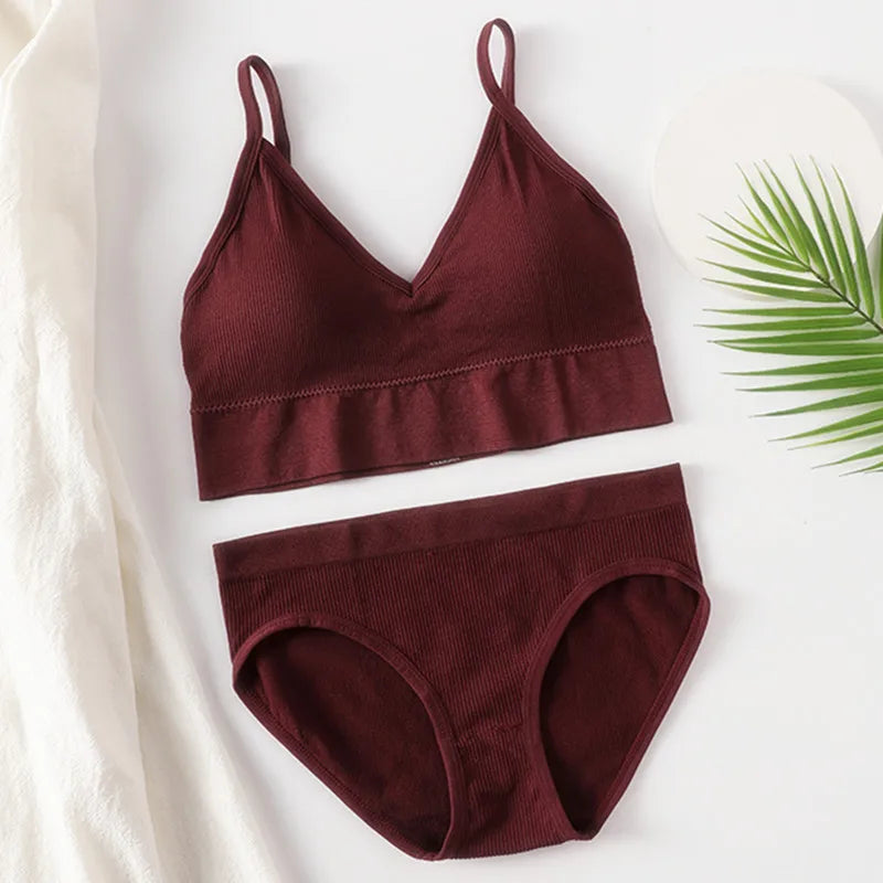 Sexy Women Bra Panties Set High Rise G-String Sports Bra Top Seamless Underwear Fitness Bra Top Female Lingerie Set Intimates