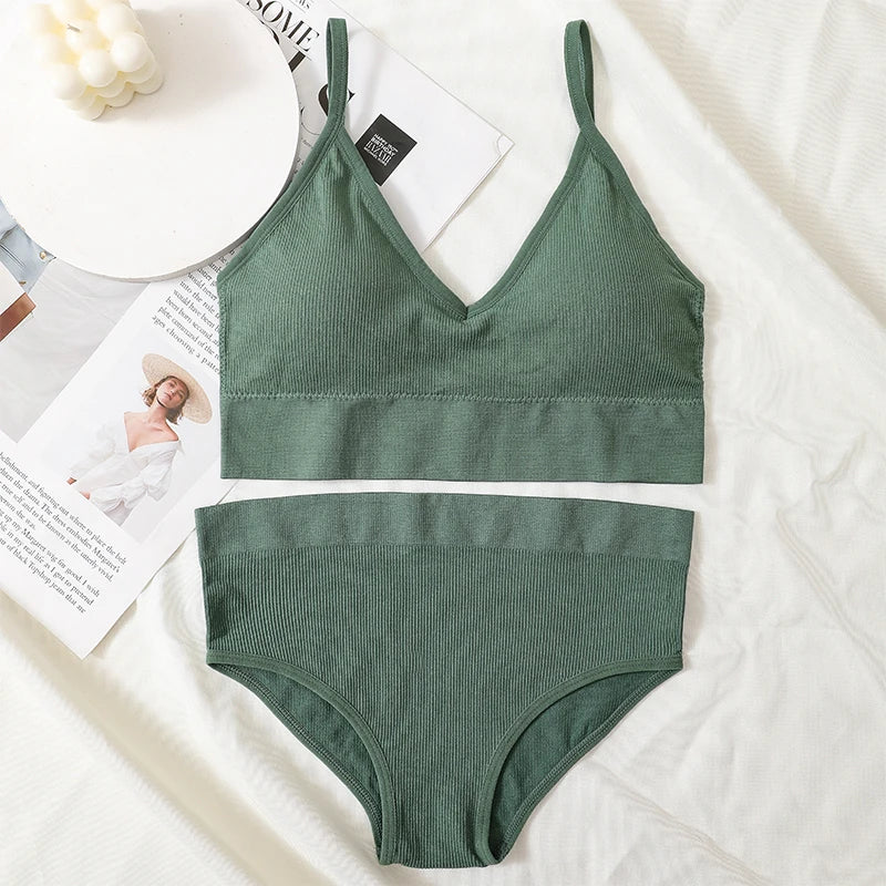Women Bra And Panty Set Low Back Bra High Waist Briefs Female Sexy Lingerie Set Wire Free Brassiere Seamless Underwear Crop Top