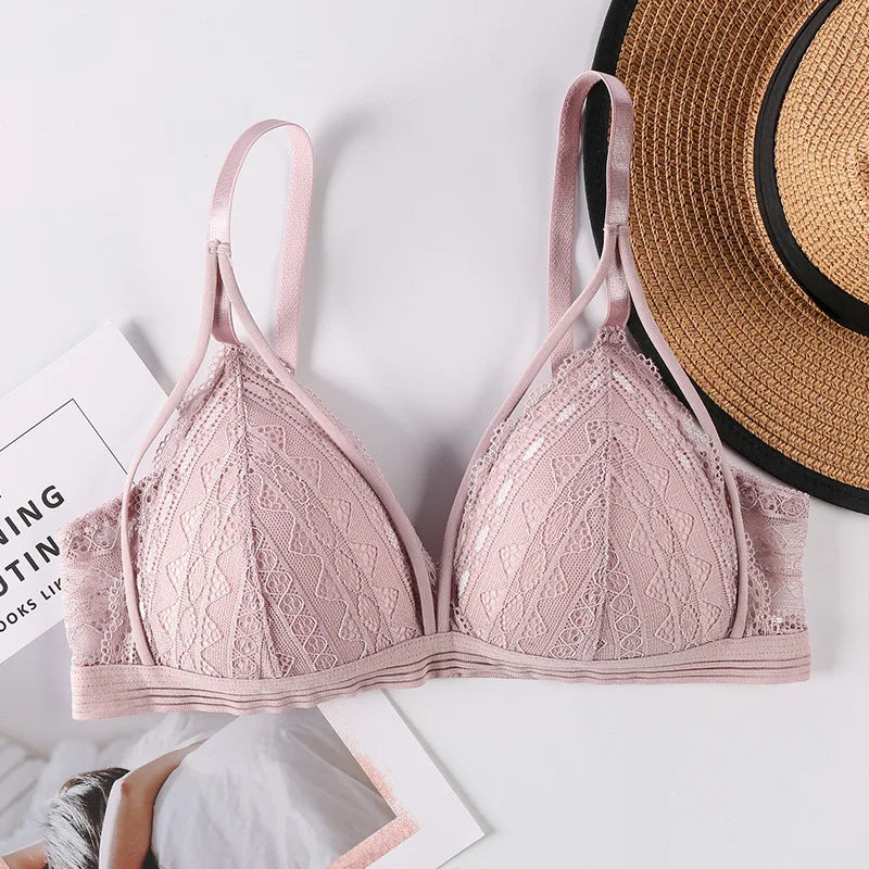 Floral Lace Bra Push-Up Bra For Women Lace Bralette Female Sexy Lingerie V-Neck Brassiere Wire Free Light Pads Underwear