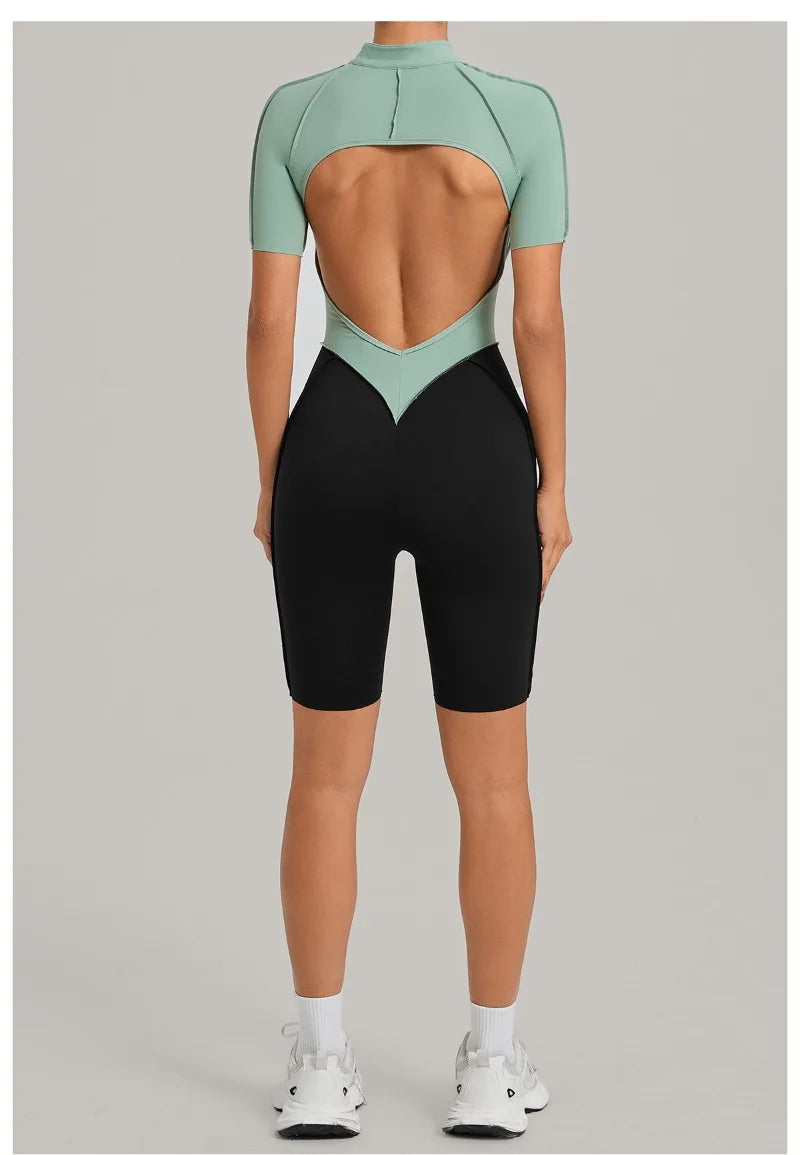 Women's Seamless Yoga Jumpsuit Sports Workout Running Hip-lifting Slim Fit Shorts One-Piece Training Fitness Gym Bodysuit