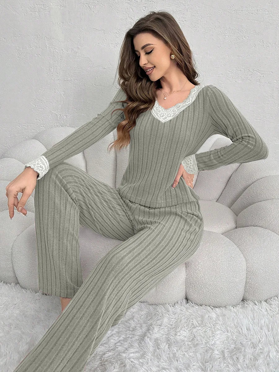 Autumn and winter new women's home wear fashionable casual pajamas temperament V-neck lace splicing set long sleeved pants Y2K