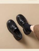2026 Thick-Soled Waterproof British-Style Women's Loafers - Winter Retro Slip-On Height-Boosting Shoes, Simple & Lightweight