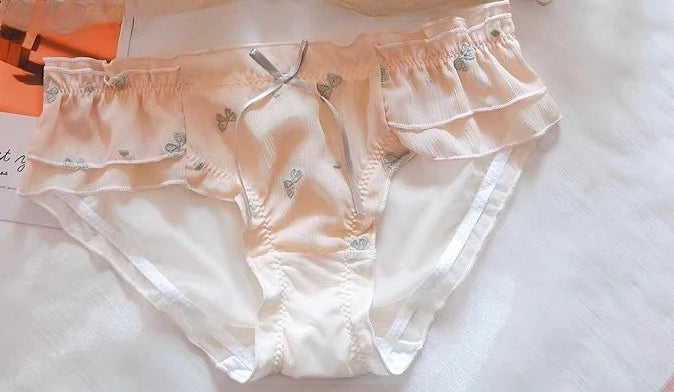 Japan Style Embroidered Mesh Bralette Wireless Breathable Comfort Sweet Cute Lingerie Set Pure Sensual Ruffle Edge Small Chest